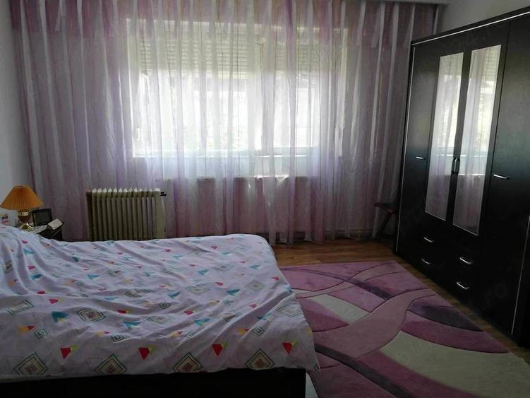 vand casa zona centrala - 1