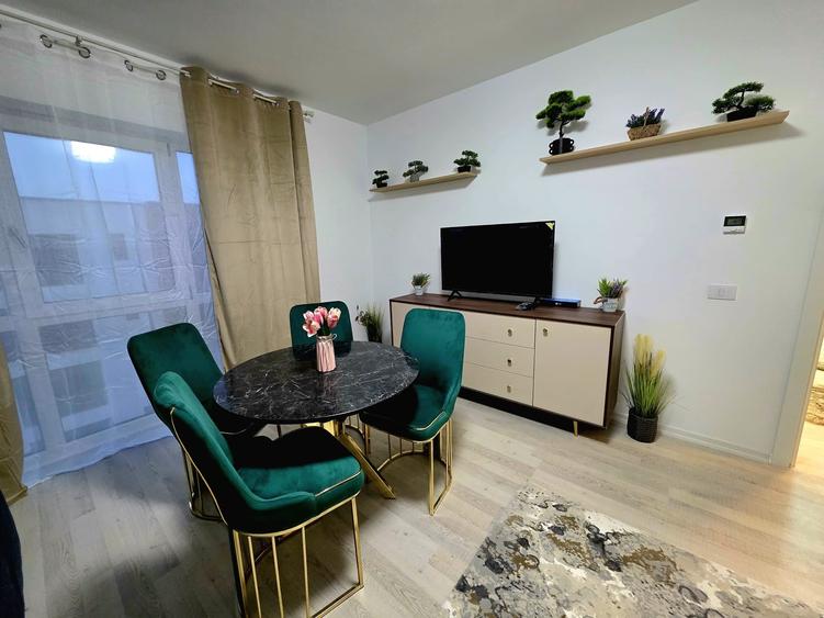 Apartament cu 3 camere, DECOMANDAT, LOC PARCARE INCLUS, zona Moara de Vant - 1