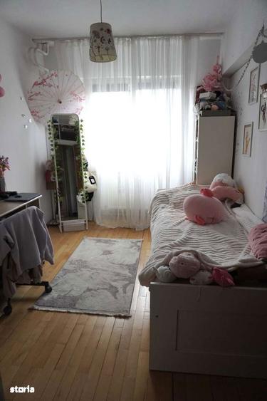 Apartament cu 4 camere ?i 1 loc de parcare - 5