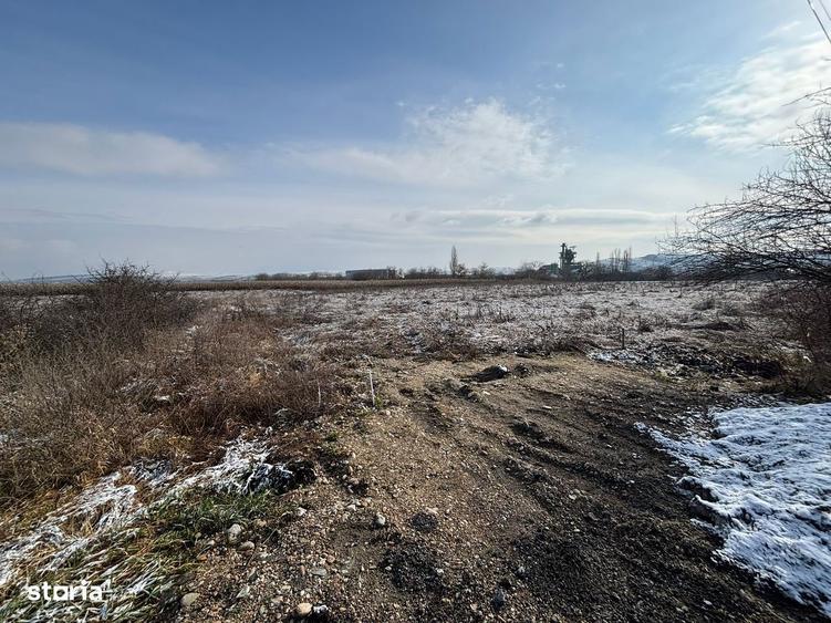 Teren intravilan Apahida/ acces asfaltat - 2