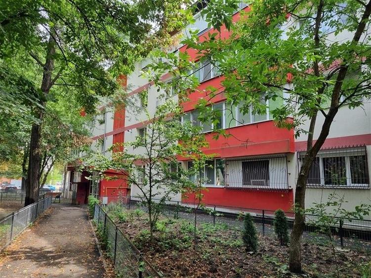 3 CAM ET1/3 MOB/UTI CENTRALA PROPRIE SECT1 BUCURESTII NOI PAJURA  METROU JIULUI - 25