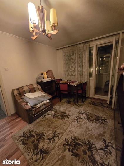 Apartament De Vanzare cu Doua Camere In Zona Pajura sec.1 - 6