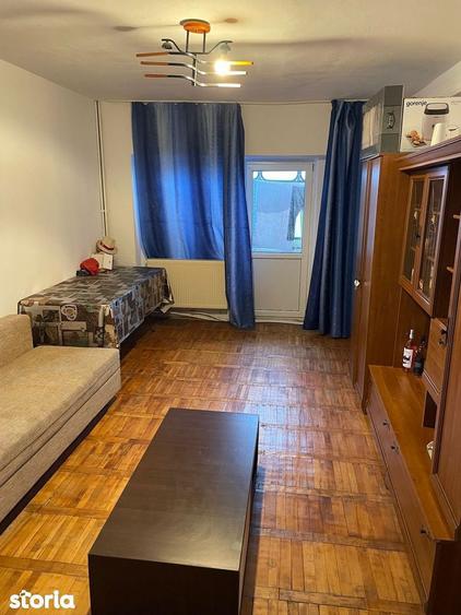 Apartament 3 camere, balcon, etaj 6, zona dr.Stanca - 2