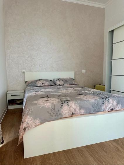 Inchiriez apartament 2 camere - 1