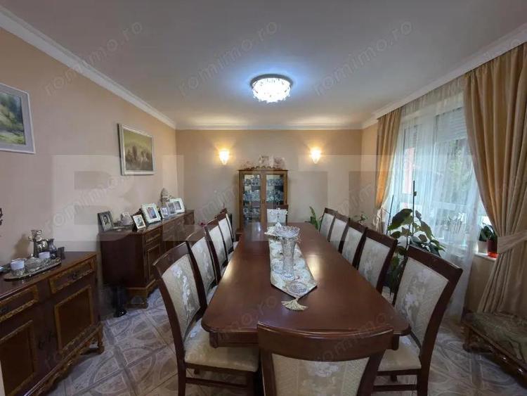 Casa P+E cu piscina ?i teren generos, semicentral o oaza de confort - 1