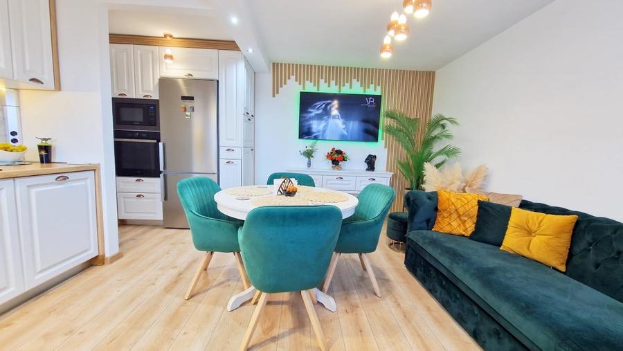 Fara griji, doar chei si valiza ta, apartament cu 4 camere la gura de metrou! - 14