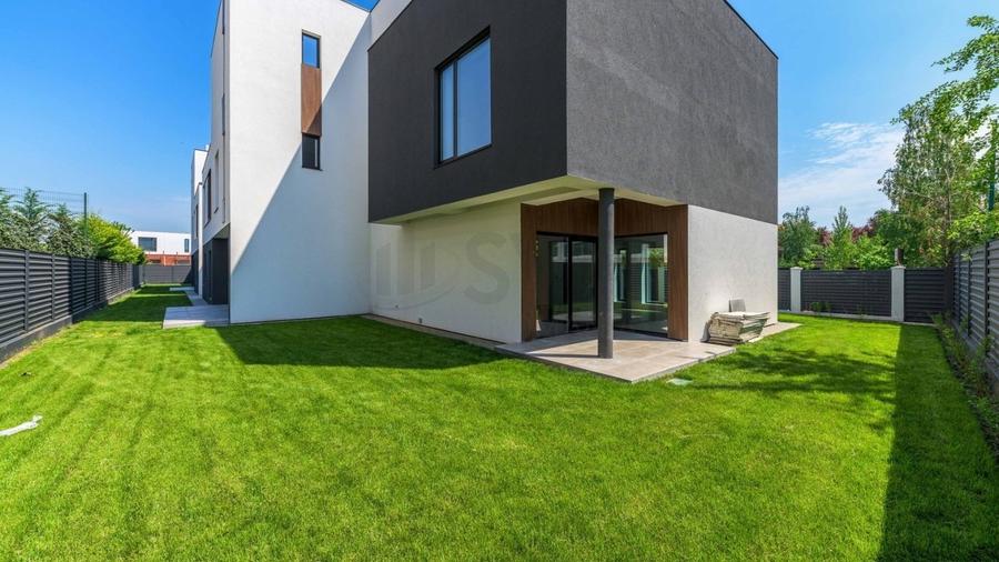 REV2004888 Vila deosebita I Erou Iancu Nicolae - 4