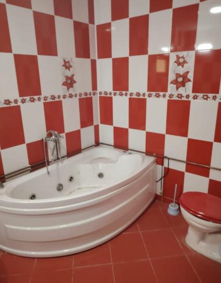 Casă de vânzare  - 14