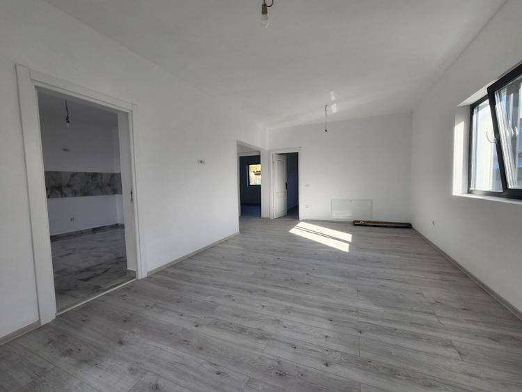 CASA INDIVIDUALA, 3 CAMERE, 550 MP TEREN, CIURBESTI - 24