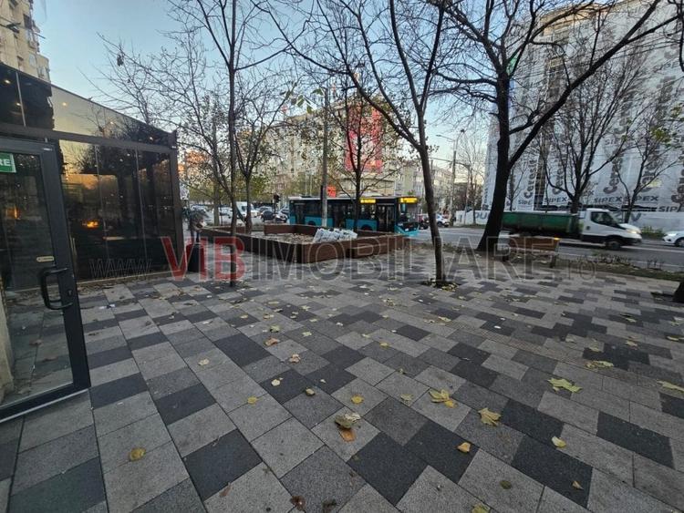 Spațiu comercial de închiriat – Bulevardul Decebal, 36 mp - 5