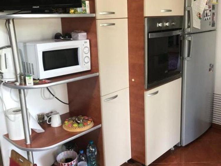 Afumati vila 8 camere , teren 1300 mp , piscina - 18