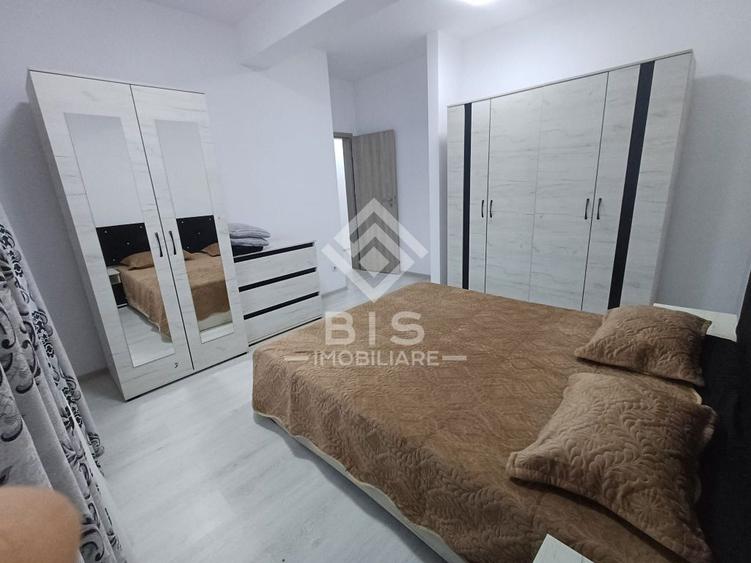 Apartament cu 3 camere semidecomandat, mobilat în Nord