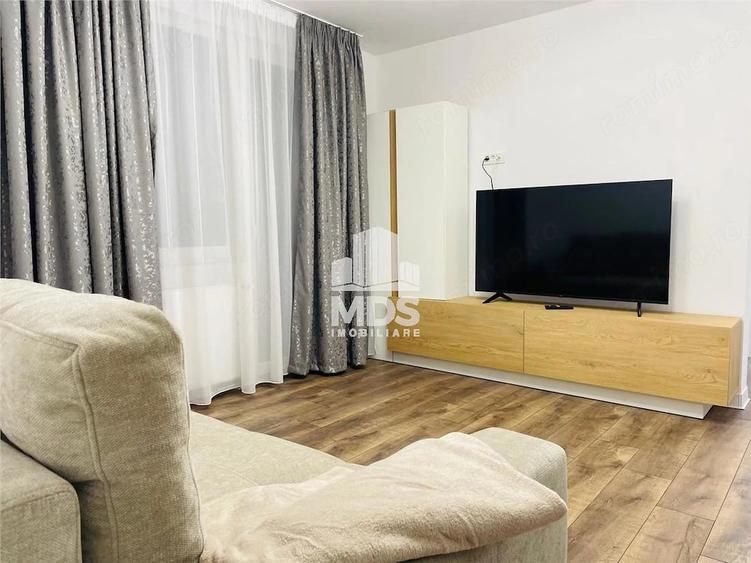 Apartament cu 2 camere semidecomandat în Central