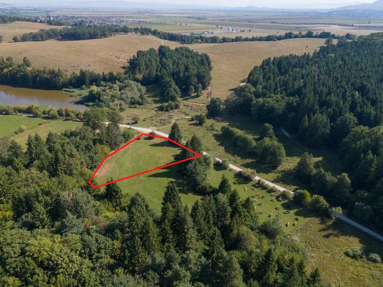 Investitie premium in turism-teren 6800mp langa lacuri Vulcan Brasov - 2