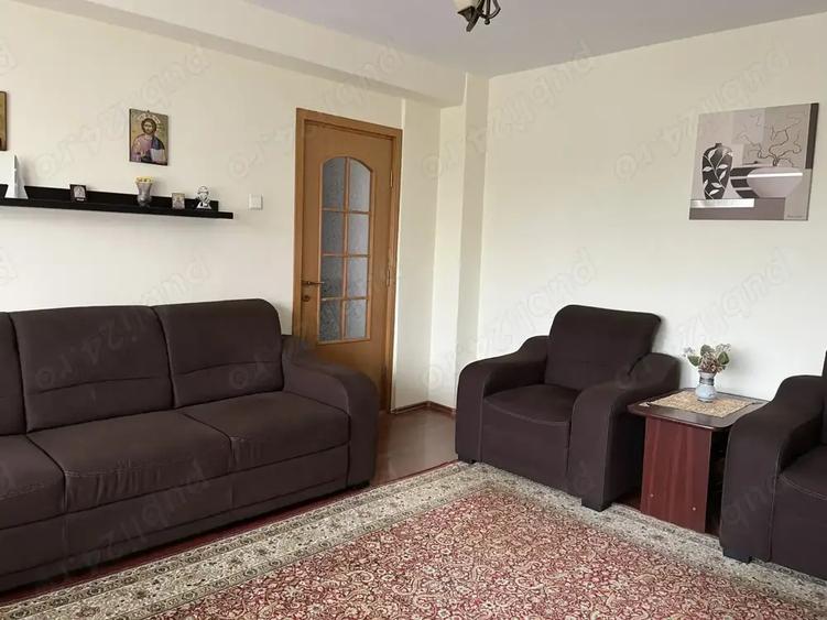 Vand Apartament 3 camere - 3