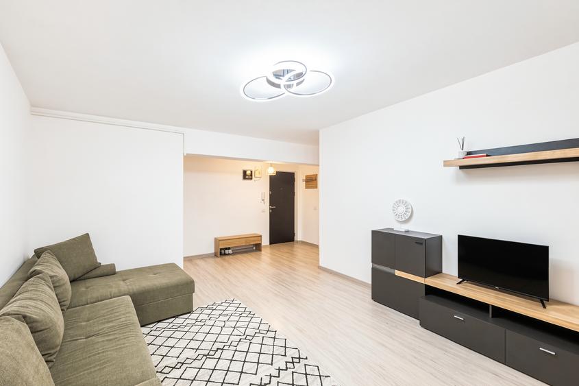 Apartament cu 2 camere decomandat în Theodor Pallady