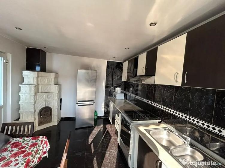 Casă cu 4 camere cu Teren 1236 Mp în Vâlcănești
