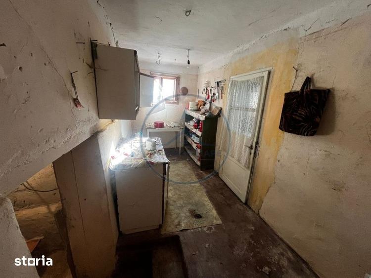 Casă cu 4 camere cu Teren 2700 Mp în Dumitrița