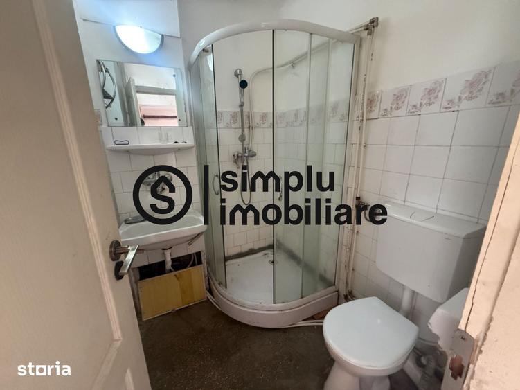 Apartament cu 4 camere în 1 Mai