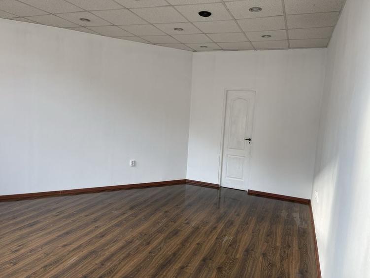 Spațiu comercial, de 30 mp, în Ultracentral