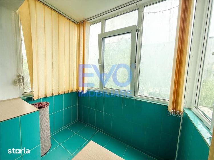 Apartament cu 2 camere semidecomandat în Dacia