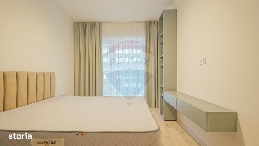 Apartament cu 3 camere, mobilat în Tractorul