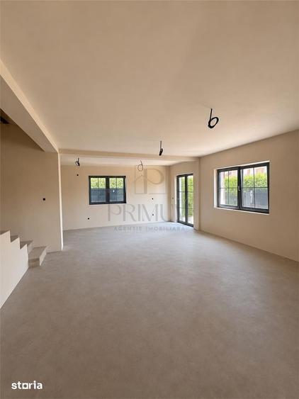 Casă cu 4 camere cu Teren 360 Mp în Central