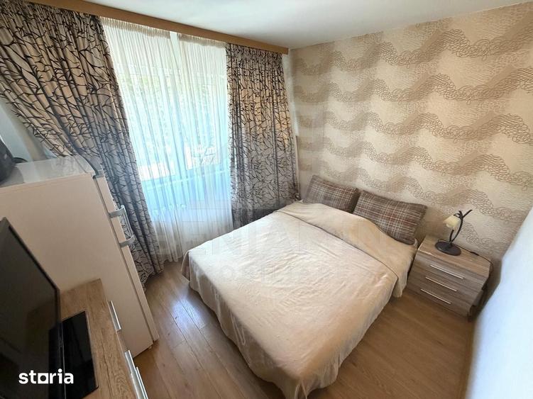 Apartament cu 3 camere în Rovine