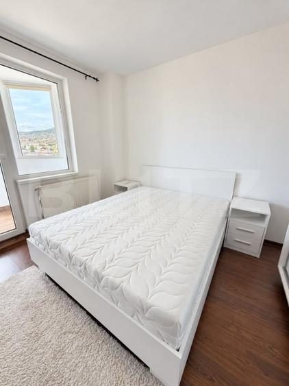 Apartament cu 2 camere decomandat, mobilat în Central