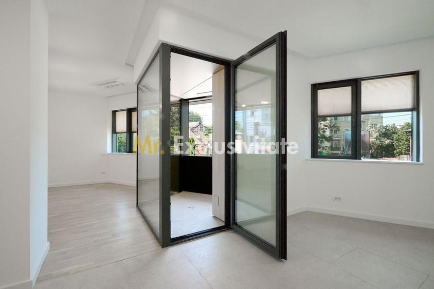 Apartament cu 3 camere decomandat în Trivale