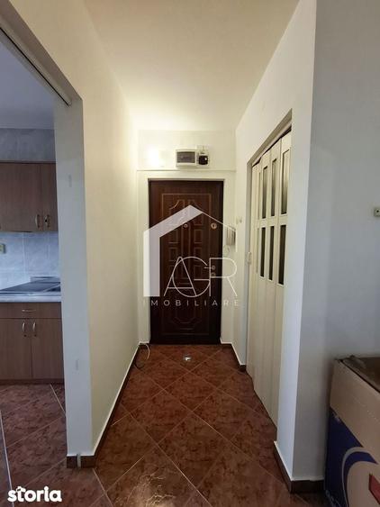 Apartament cu 2 camere semidecomandat în Ultracentral