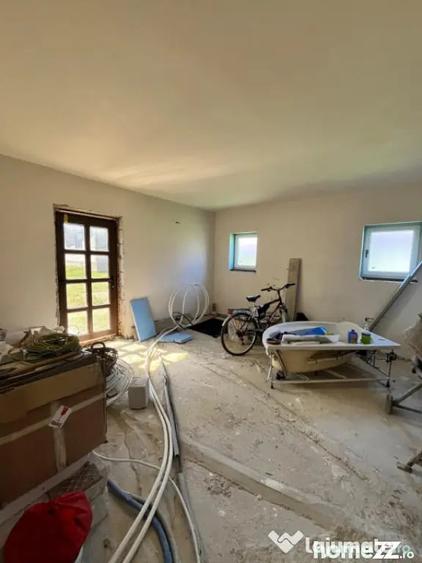 Casă cu 3 camere cu Teren 1000 Mp în Central