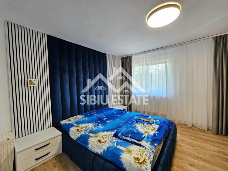 Casă individuală cu 7 camere cu Canalizare în Tineretului