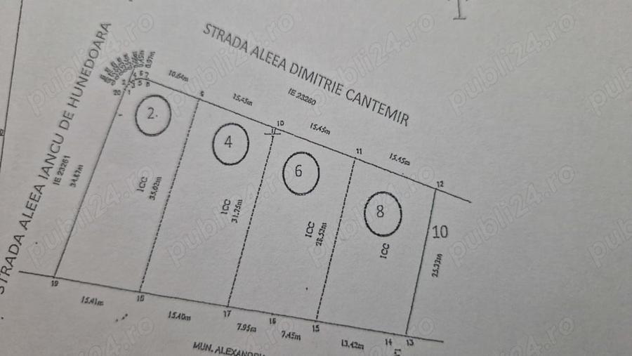 Teren de 413 mp, în Exterior Vest