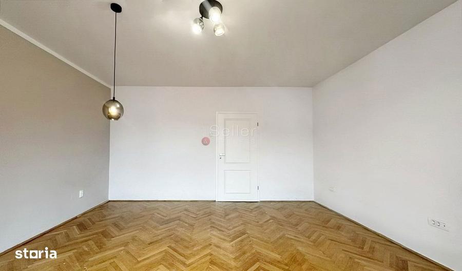 Apartament cu 3 camere, mobilat în Centrul Istoric