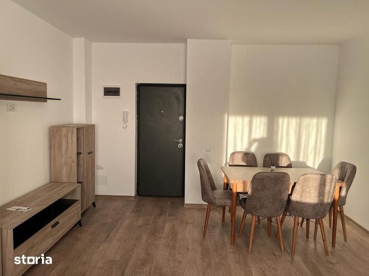 Apartament cu 2 camere decomandat în Micro 9