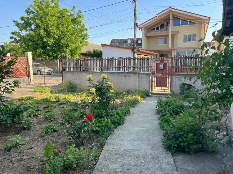 Casă cu 4 camere cu Teren 840 Mp în Mangalia