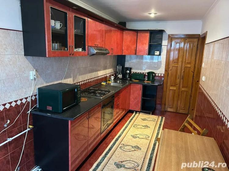 Apartament cu 3 camere decomandat în Ultracentral