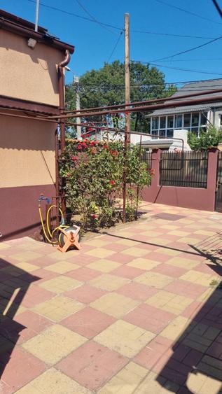 Casă cu 3 camere cu Canalizare în Rahova