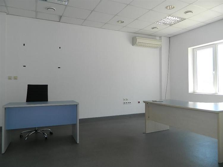 Spatiu de birouri, central, pe bulevardul Take Ionescu - 11