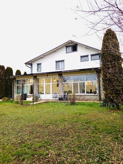 Vila în stil American - Total independentă energetic, garaj + terasă! - 43