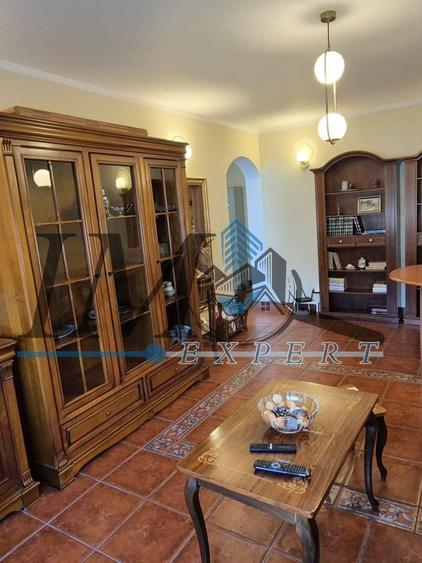 Apartament 3 camere zona Tolstoi etaj 3 - 1