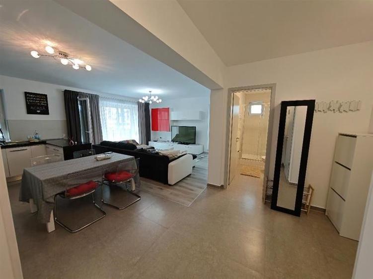 Inchiriem Apartament 3 Camere, Modern, Decomandat, Tractorul - 13