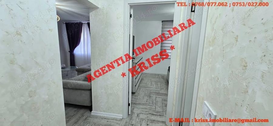 Apartament cu 3 camere semidecomandat în Eremia