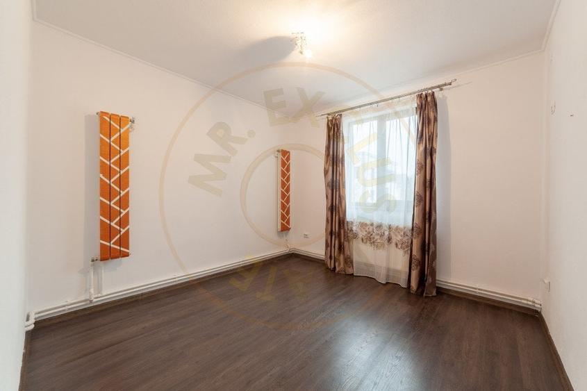 Apartament cu 4 camere, garaj si panouri fotovoltaice – Bradu- 5 min de Pitesti! - 7