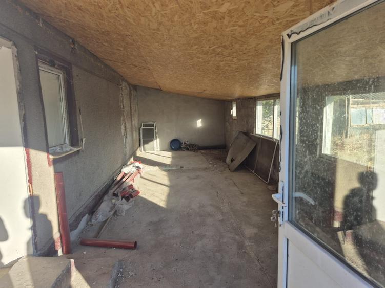 Casa si teren 3500mp in comuna Amaru/BZ ~ 4 camere ~ renovata in 2025 - 9