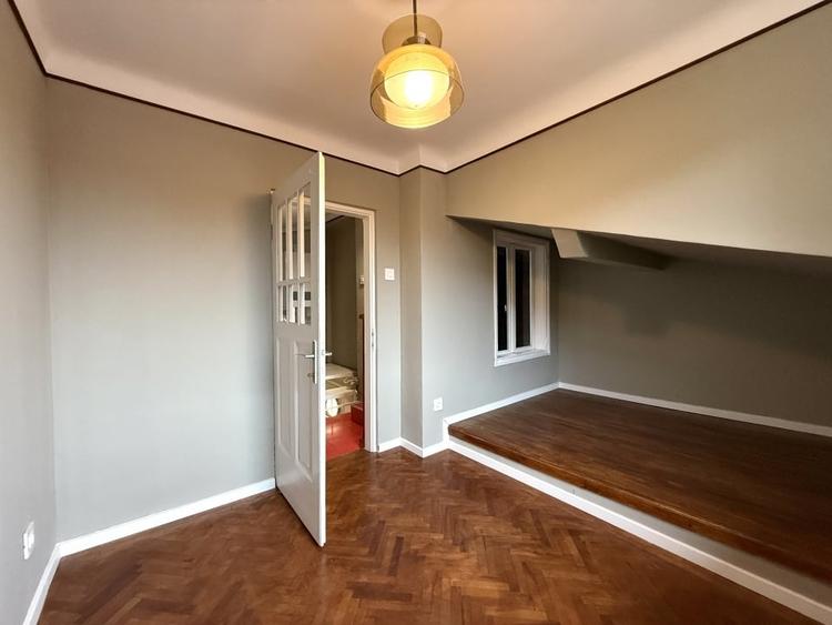 Casa renovata, ideala pentru firma sau locuinta, cu curte, in Crangasi - 6