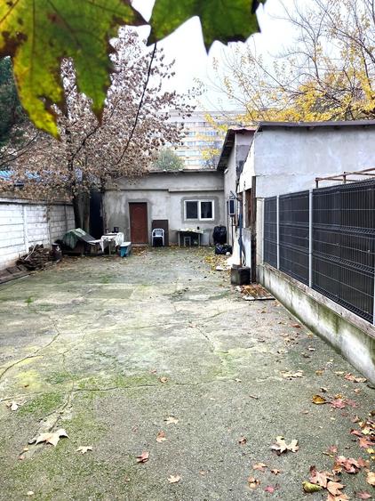 Teren intravilan de vanzare -Str Dezrobirii- 3 minute pana la Metrou Gorjului - 1