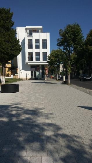 SPATIU COMERCIAL  Clădire  Centrala Lângă Primăria Constanta   Bulevardul Tomis - 4