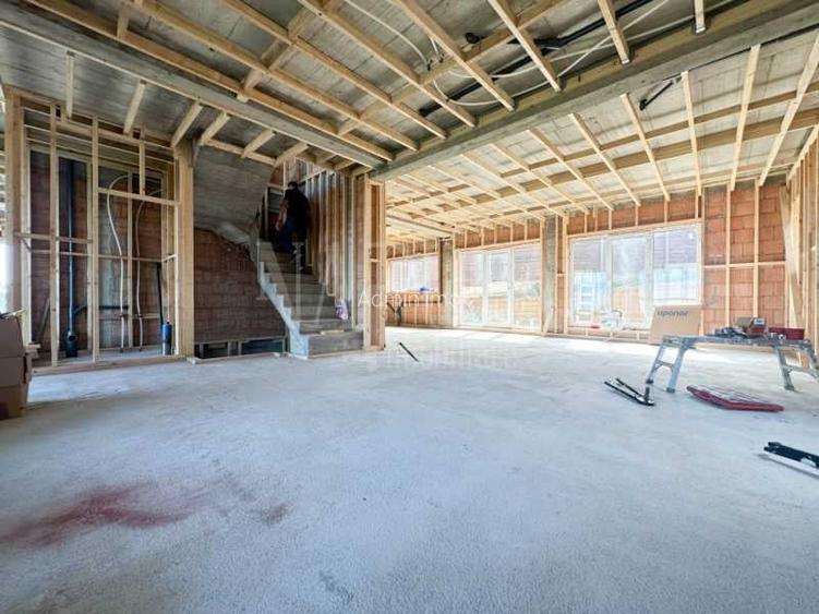 Casa 5 camere de vanzare in Feleacu